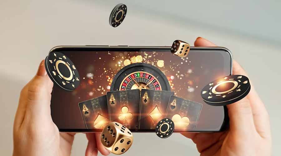 Bitcoin casinos card player